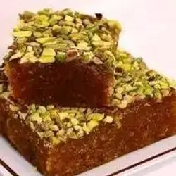 Carrot Sweet With Halab Pistachio