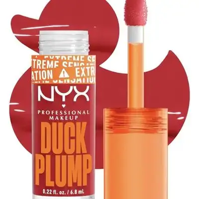 NYX PROFESSIONAL MAKEUP Duck Plump High Pigment Plumping Lip Gloss with Spicy Ginger, Vegan Lip Makeup - Cherry Spice (Transparent Red)