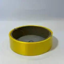 بكرةشريط هدايا وسط