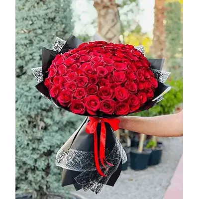 Natural Red Flower Bouquet, Black Wrapping, 99 Flowers