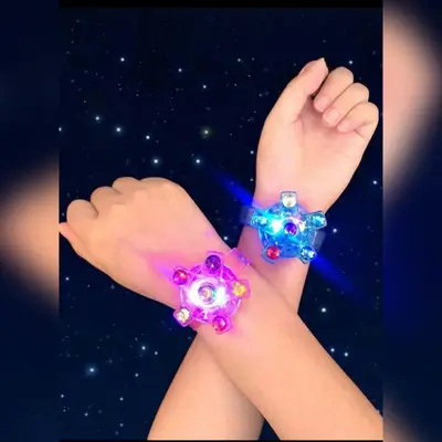 1pc - Glow Bracelet, LED Rotating Glow Bracelet