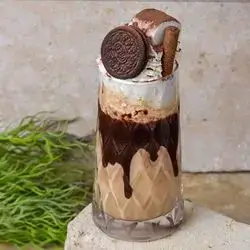 Caramel Milkshake