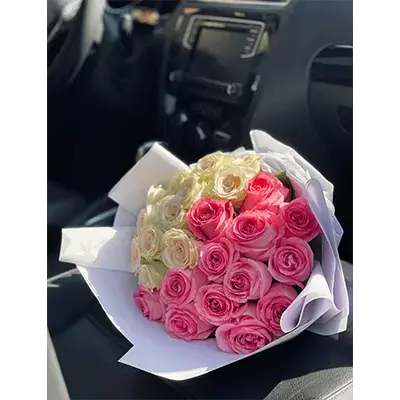 Bouquet Of White And Pink Flowers, 40 Flowers