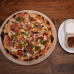 Persian Mix Pizza