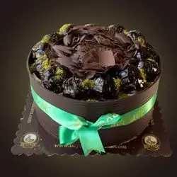 Double Chocolate Profiterole - 4 Person