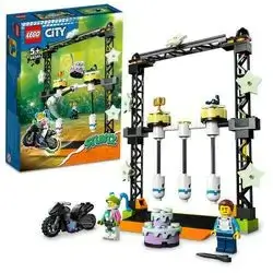 City The Knockdown Stunt Challenge