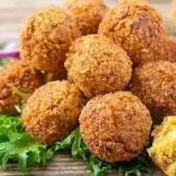 Al Afyah Falafel Platter