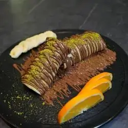 Nutella Crepe Roll