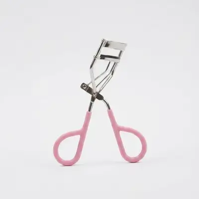 Pink Handle Eyelash Curler