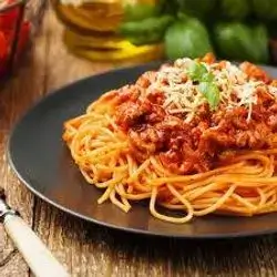 Spaghetti Bolognese Platter