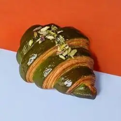 Pistachio Croissant