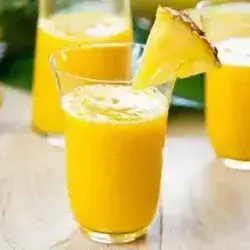 Pineapple & Orange Smoothie