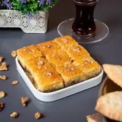 Maamoul With Dates