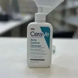 CeraVe Acne Control Cleanser Reduces Blackheads