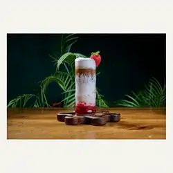 Strawberry Latte