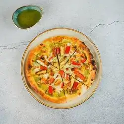 Grilled Chicken Pizza