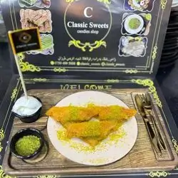 Chobit Pistachio