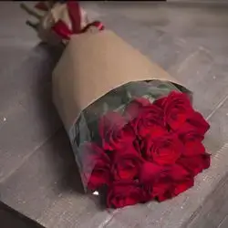 Red Rose Bouquet Consisting Of 11 Roses