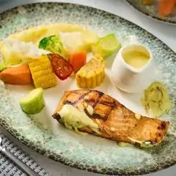 Grilled Salmon