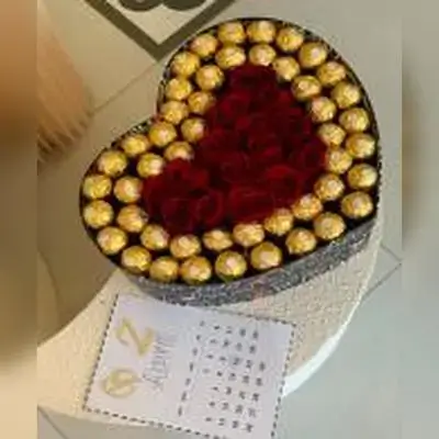 Heart Flower & Sweets Box