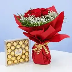 Imported Red Rose Bouquet – 23 Flowers