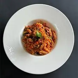 Vegetarian Pasta (330 Calories)