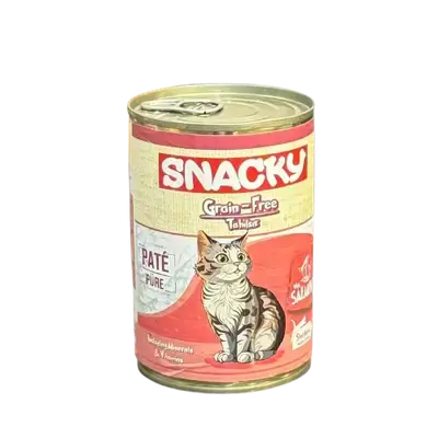 Snacky Grain-Free sterilised cat food with salmon.