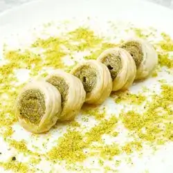 Turkish Eye Baklava With Pistachios