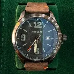 Tubular Hand Watch