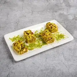 Pistachio Baklava With Vermicelli
