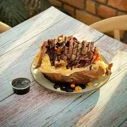 Meat Barbecue Kumpir