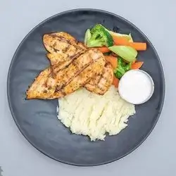 Chicken Steak With Mashed Potato