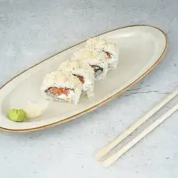 Salmon Uramaki