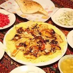 Half Plate Chicken With Rice