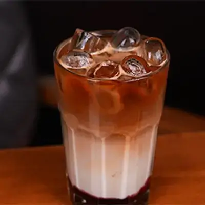 Iced Raspberry Latte