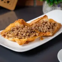 Warbat With Walnut