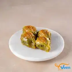 Midye Baklava