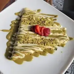 Pistachio Crepe
