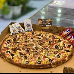 Family Meat Pizza