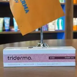 triderma ( hydroquinone %4 / tretinion 0.05% /fluocinolone acetonide 0.0%  cream