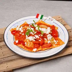 Ravioli Ricotta E Spinaci Al Pomodoro