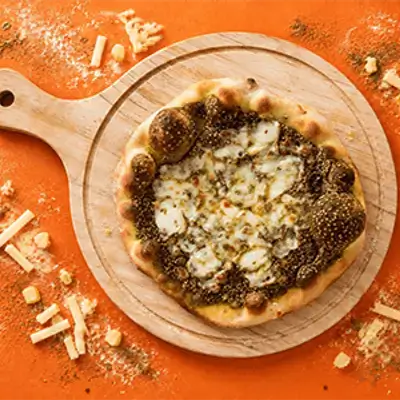 Zaatar with Kashkaval