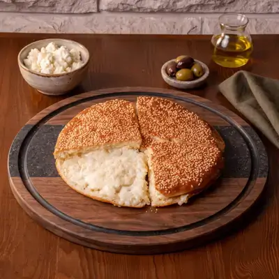 Kaake Cheese Akawi