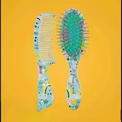 Comb