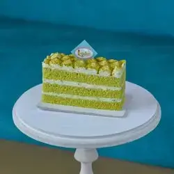 pistachio cake