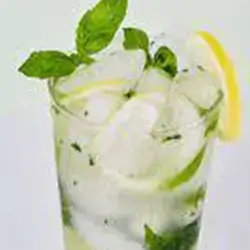 Lemonade Mocktail