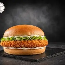 Crispy Chicken Steak Sandwich