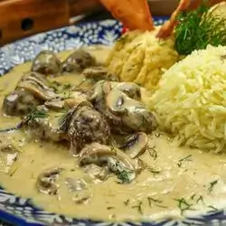Nazeli Kufta With Mushroom