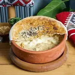 Chicken Pottery with Rice