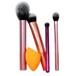 Everyday Essentials Set Brushes Face + Eye + Cheek 5 Pcs _ REAL TECHNIQUES
